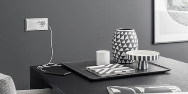 JUNG SCHUKO® Steckdosen mit USB-Anschlüssen bei Knobloch & Heil GmbH & Co. KG in Neuhof