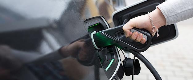 Elektro­mobilität bei Knobloch & Heil GmbH & Co. KG in Neuhof
