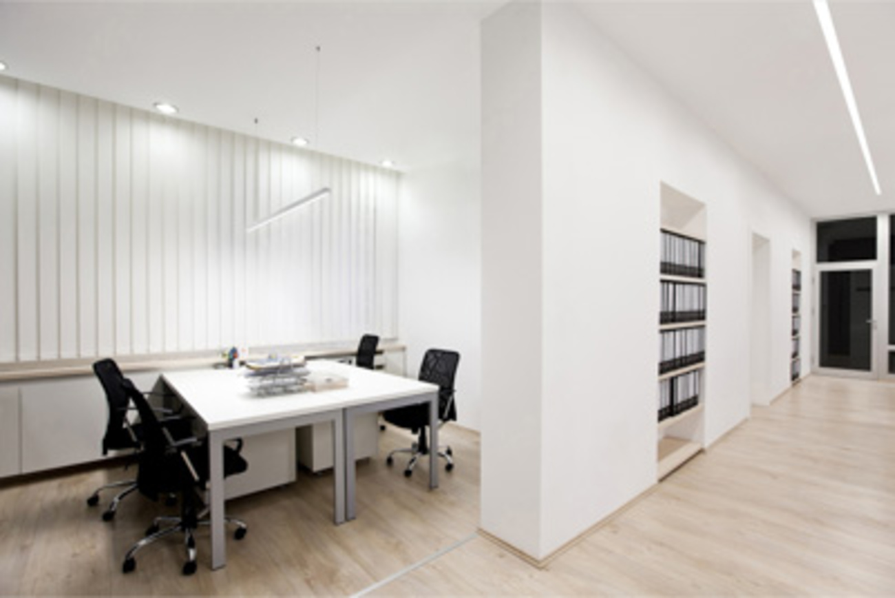 Leuchtensysteme bei Knobloch & Heil GmbH & Co. KG in Neuhof