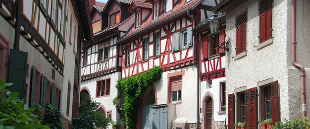 Altbau­sanierung bei Knobloch & Heil GmbH & Co. KG in Neuhof